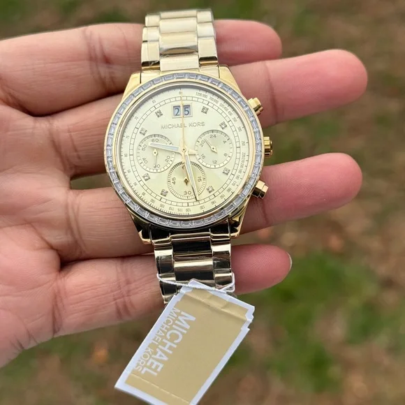 Michael Kors Women display picture 1